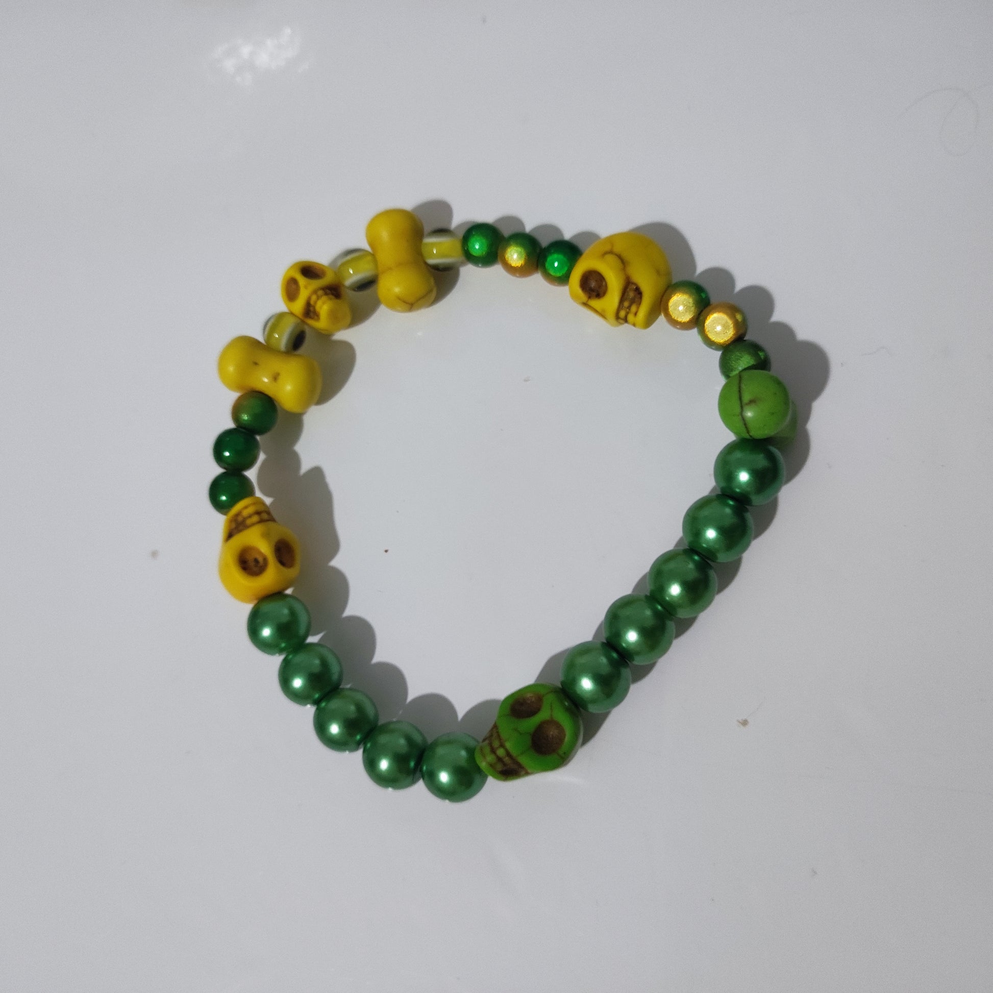 Howlite Skulls Bracelets - Large 2