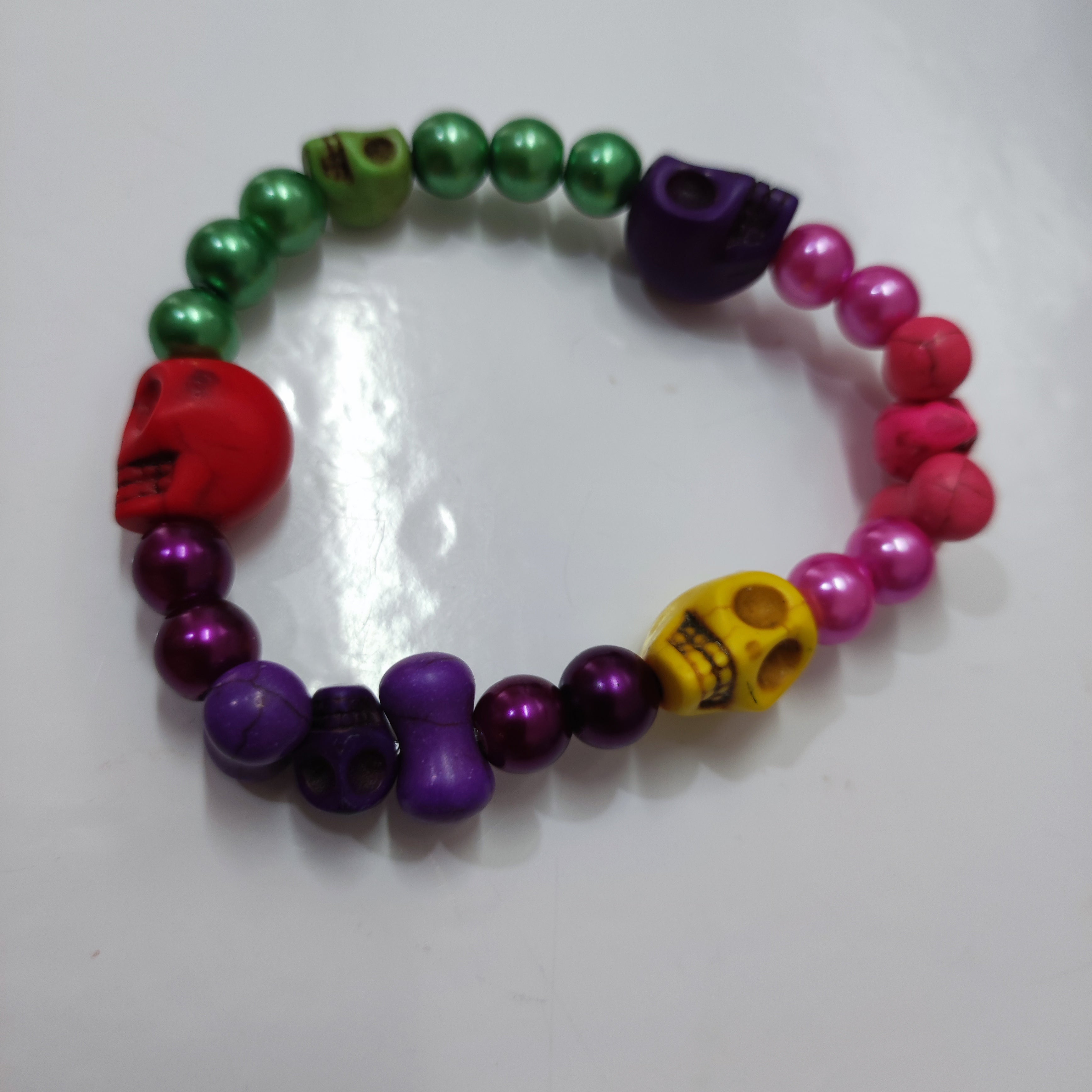 Howlite Skulls Bracelets - Small 5